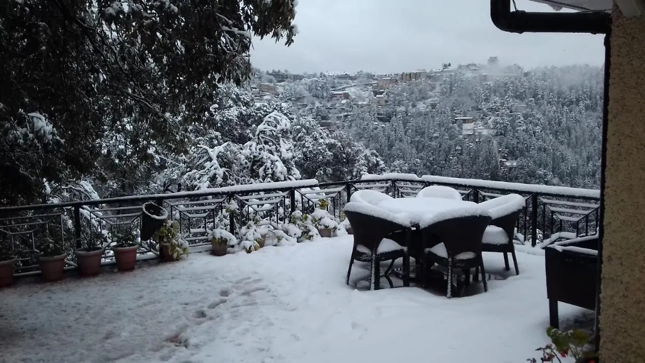 The Oaktree House Hotell Shimla