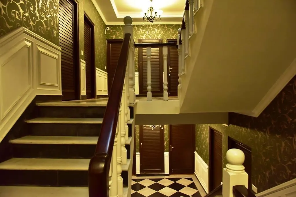 The Oaktree House Hotel Shimla