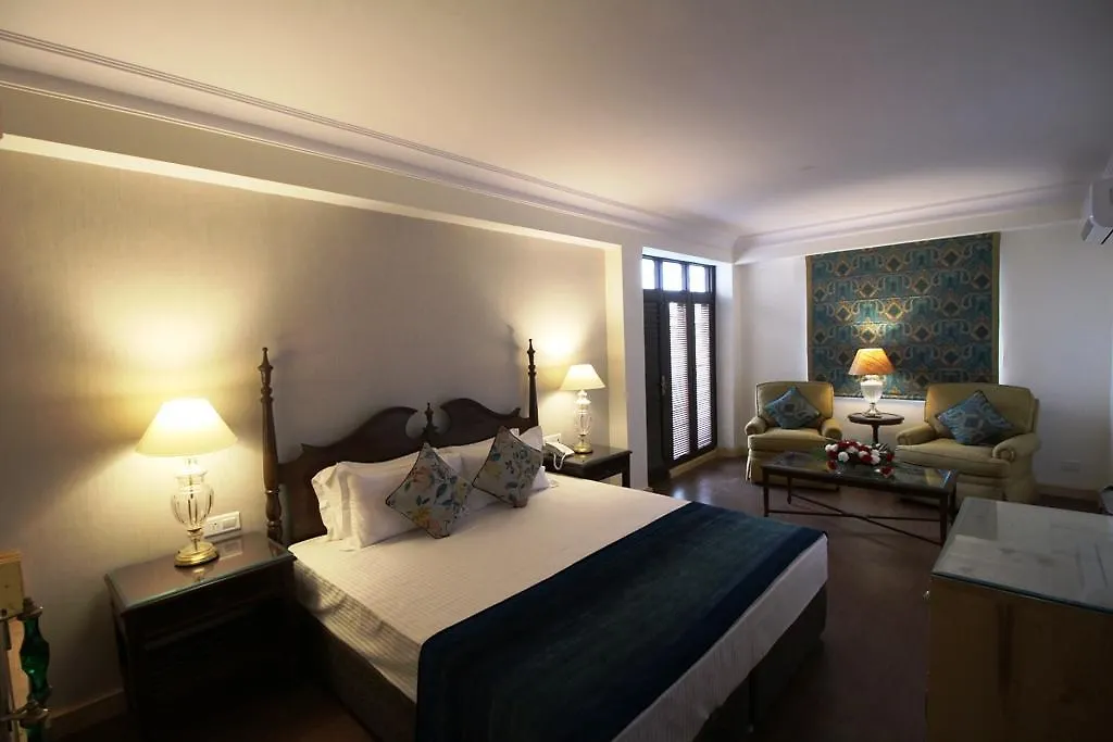 The Oaktree House Hotel Shimla